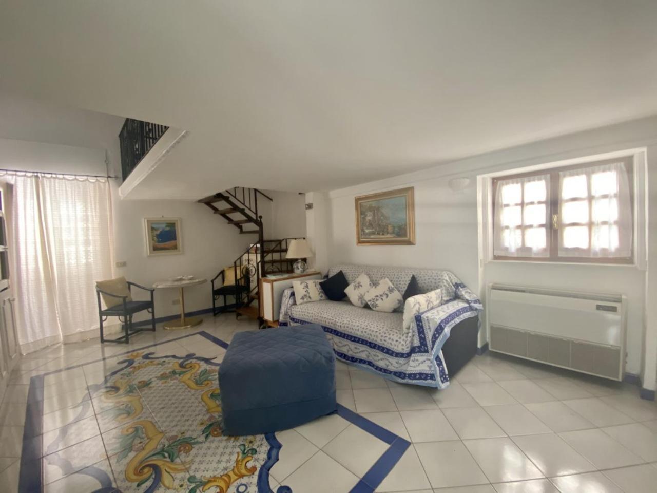 Central Studio Капри Экстерьер фото